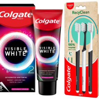 Colgate Visible White O2, Teeth Whitening Toothpaste, Peppermint Sparkle, 50g & Colgate RecyClean Toothbrush, Planet Friendly, Recycled, 3 Pcs