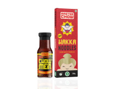MasterChow Chowmein Noodle Pack: Indo-Chinese Chowmein Sauce with Hakka Noodles | All Natural Ingredients | Made in Small Batches | Get Street Style Chowmein in Just 10 Minutes