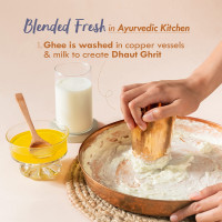 Nat Habit Coco Mogra Night Face Malai Cream, Ayurvedic Anti-Aging Formula with Vitamin E Enriched Cocoa for Radiant Skin and Restoration Overnight-30 gm