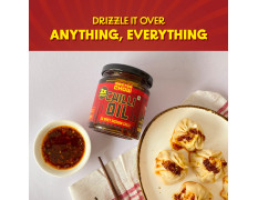 MasterChow Chilli Chow Flavor: Chowmein Sauce with 2x Spicy Chilli Oil | All Natural Ingredients | Made in Small Batches | Get Street Style Chowmein in Just 10 Minutes