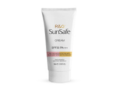 R&G SunSafe SPF 50 Sunscreen 50 ml | Broad Spectrum PA+++ | Protection Against UVA-UVB Rays | Non-Sticky & Non-Patchy | Water Resistant Sunscreen | For Women & Men