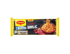 MAGGI 2-Minute Spicy Garlic Noodles, Easy to Cook Instant Noodles, Tasty Twist of Spicy & Garlic, 248g