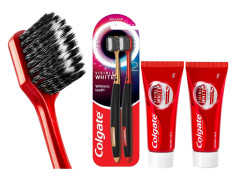 Colgate Visible White O2 Manual Toothbrush for adults- 2 Pcs & Colgate Visible White 200g (100g x 2, Pack of 2) Teeth Whitening Toothpaste