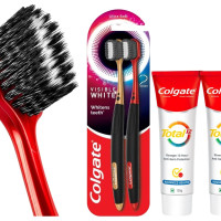 Colgate Visible White O2 Manual Toothbrush for adults- 2 Pcs & Colgate Total 240g (120g x 2, Pack of 2) Cavity Protection Toothpaste (Advanced Health, Saver Pack)