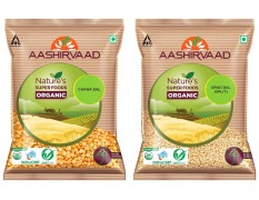 Aashirvaad Organic Urad Dal Split, 1 Kg & Aashirvaad Nature's Super Foods Organic Chana Dal Pouch, 1 kg