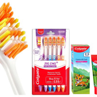 Colgate Kids Anticavity Toothpaste for 2-5 Years - 80gm (Strawberry Flavour) & Colgate Zigzag Manual Toothbrush, Pack of 6 Medium Multicolour Soft Tooth Brush Combo