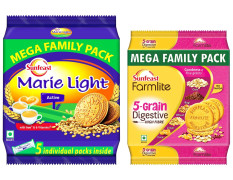 Sunfeast Farmlite 5 Grain Digestive Biscuit, High Fibre Biscuit, Goodness of 5 Grains, 800 g Pack & Sunfeast Marie Light Active Bag, 1 kg