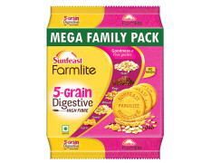 Sunfeast Farmlite 5 Grain Digestive Biscuit, High Fibre Biscuit, Goodness of 5 Grains, 800 g Pack & Mom's Magic Rich Cashew Almond Cookies, Roasted Cashew Almond, Rich Butter Biscuits, 584g