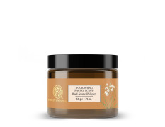 Forest Essentials Nourishing Facial Scrub Black Sesame & Jaggery | Ayurvedic Gentle Exfoliator | Daily Exfoliating Face Scrub for Normal, Dry Skin | Moisturising & Clarifying Face Scrub