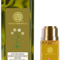 Forest Essentials Ayurvedic Herb Enriched Head Massage Oil Japapatti & Forest Essentials Delicate Facial Cleanser Kashmiri Saffron & Neem Combo