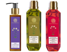 Forest Essentials Ayurvedic Herb Enriched Head Massage Oil Japapatti & Forest Essentials Hair Cleanser Amla, Honey & Forest Essentials Ayurvedic Herb Enriched Head Massage Oil Bhringraj