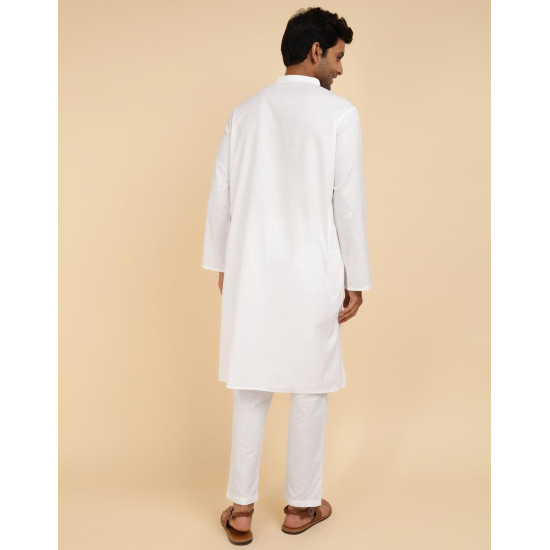 Fabindia Men White Long Sleeves Mandarin Collar Pure Cotton Kurta Set Fabindia Men White Long Sleeves Mandarin Collar Pure Cotton Kurta Set