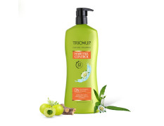 Trichup Hair Fall Control Natural Shampoo 640 ml - Enriched with Bhringraj - Cleanse Your Hair Effectively & Protect From Breakage - Get Healthy & Shiny Hair All Day Long